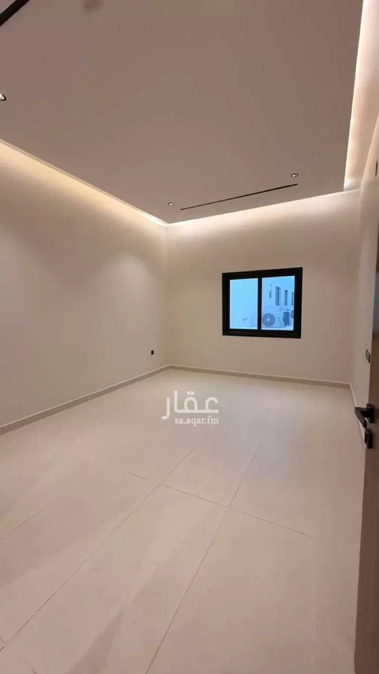 دور للإيجار في شارع مصطفى عبدالرزاق, حي عكاظ, مدينة الرياض, منطقة الرياض 8