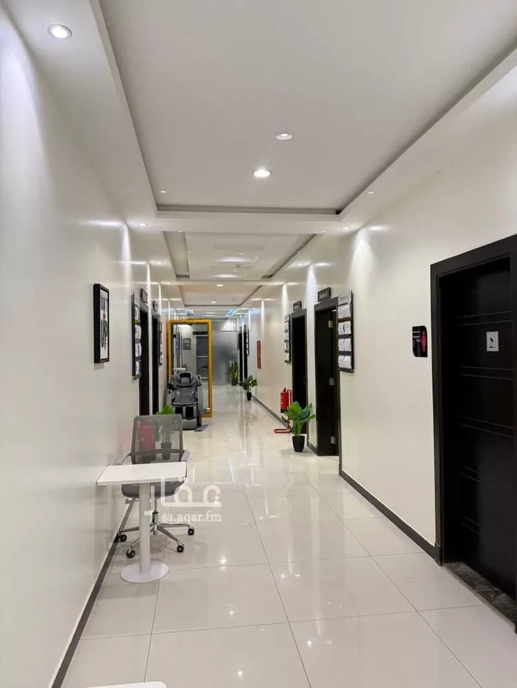 مكتب تجاري للإيجار في شارع صيدا, حي الدريهمية, مدينة الرياض, منطقة الرياض صورة 2