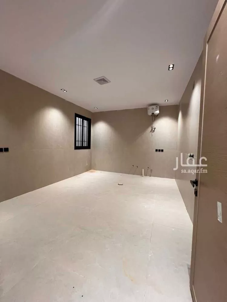 دور للبيع في شارع الكواكب ، حي السعادة ، الرياض ، منطقة الرياض صورة 5