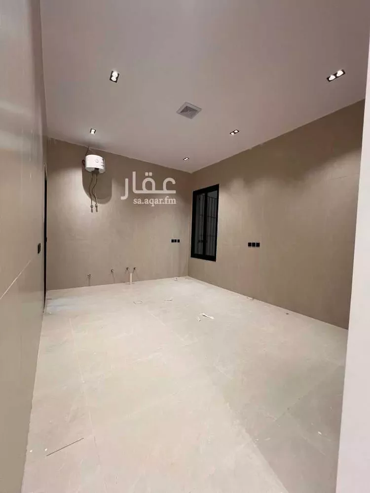Floor for Sale in Riyadh Al Fayha صورة 2