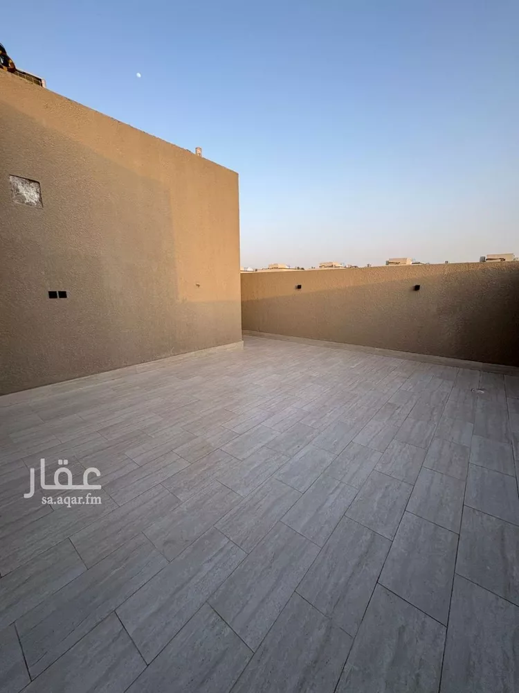 دور للبيع في شارع عبدالملك القلعي, حي العارض, مدينة الرياض, منطقة الرياض صورة 4