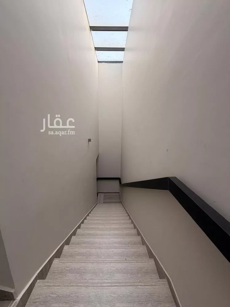 فيلا للبيع في شارع ثابت النحوي, حي الرمال, مدينة الرياض, منطقة الرياض صورة 4