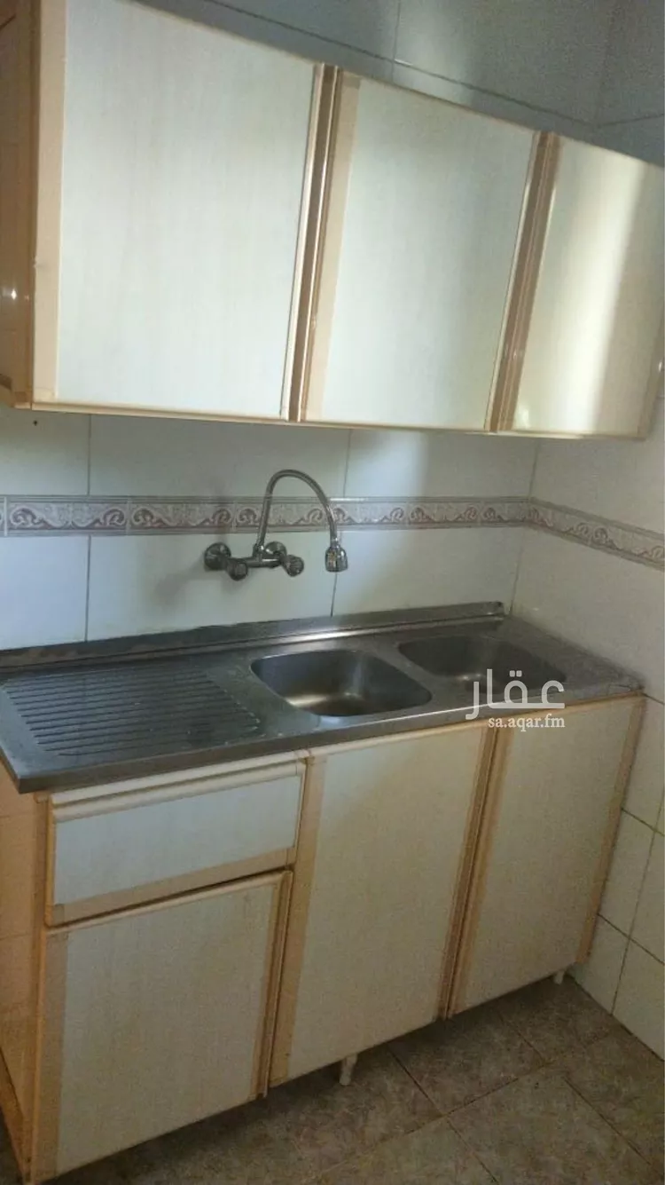 شقة للإيجار في شارع بزور الوفاء, حي الرويس, مدينة جدة, منطقة مكة المكرمة