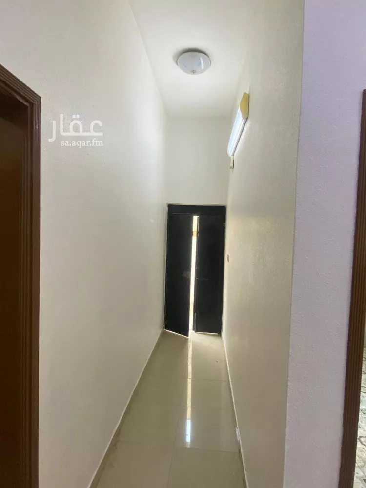 شقة للإيجار في شارع عامر ابن ابي البكير, حي العزيزية, مدينة خميس مشيط, منطقة عسير صورة 5