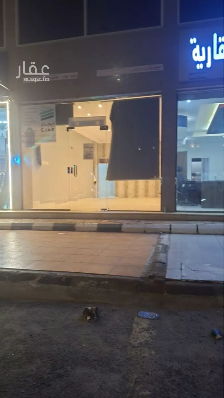 محل للإيجار في شارع المعتمد بن عباد, حي المنارات, مدينة جدة, منطقة مكة المكرمة