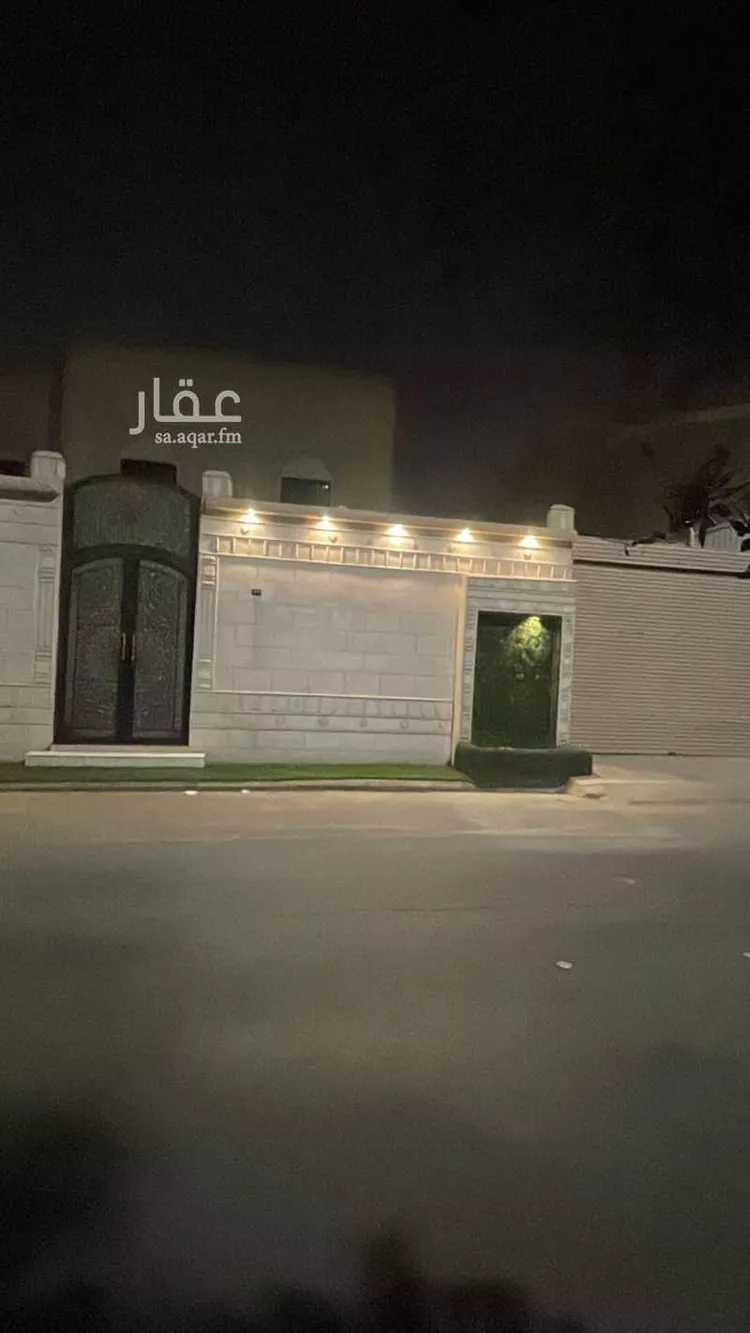 فيلا للبيع في شارع عبدالله بن رشيد, حي الروضة, مدينة الرياض, منطقة الرياض صورة 3