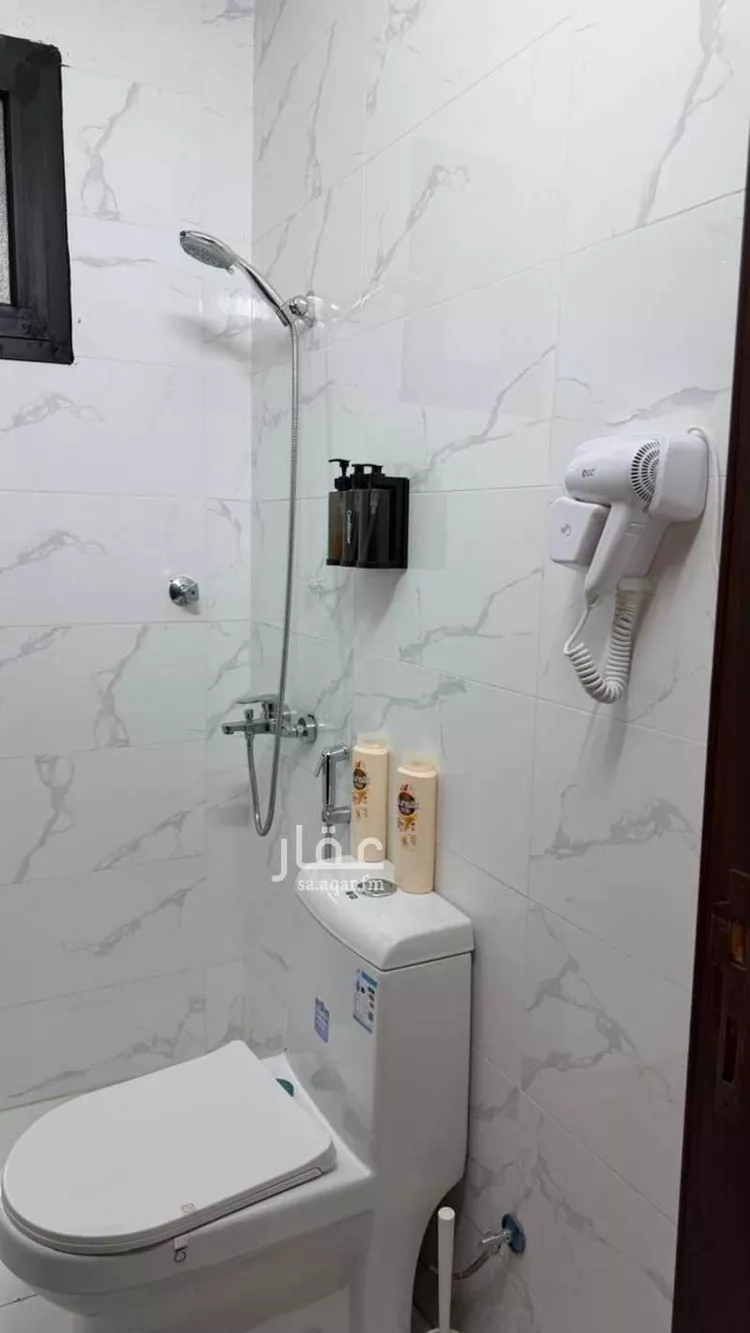 شقة مفروشة للحجز في شارع زيد بن علي ، حي العريض ، المدينة المنورة ، منطقة المدينة المنورة صورة 2