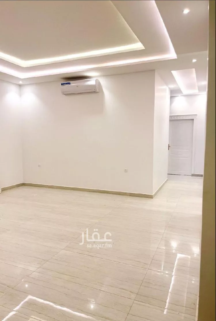 فيلا للإيجار في شارع زهير بن العلاء العبسي, حي العارض, مدينة الرياض, منطقة الرياض صورة 2