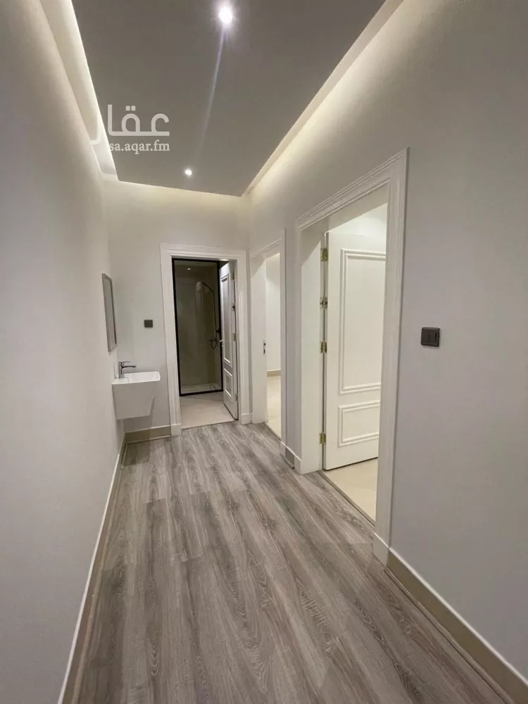 شقة للبيع في شارع عبداللطيف, حي الملقا, مدينة الرياض, منطقة الرياض صورة 2