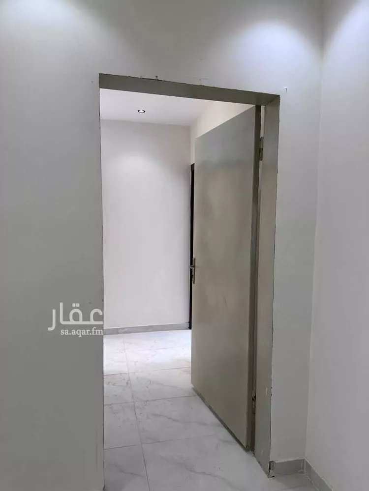 شقة للإيجار في طريق ديراب ، حي عكاظ ، الرياض ، منطقة الرياض