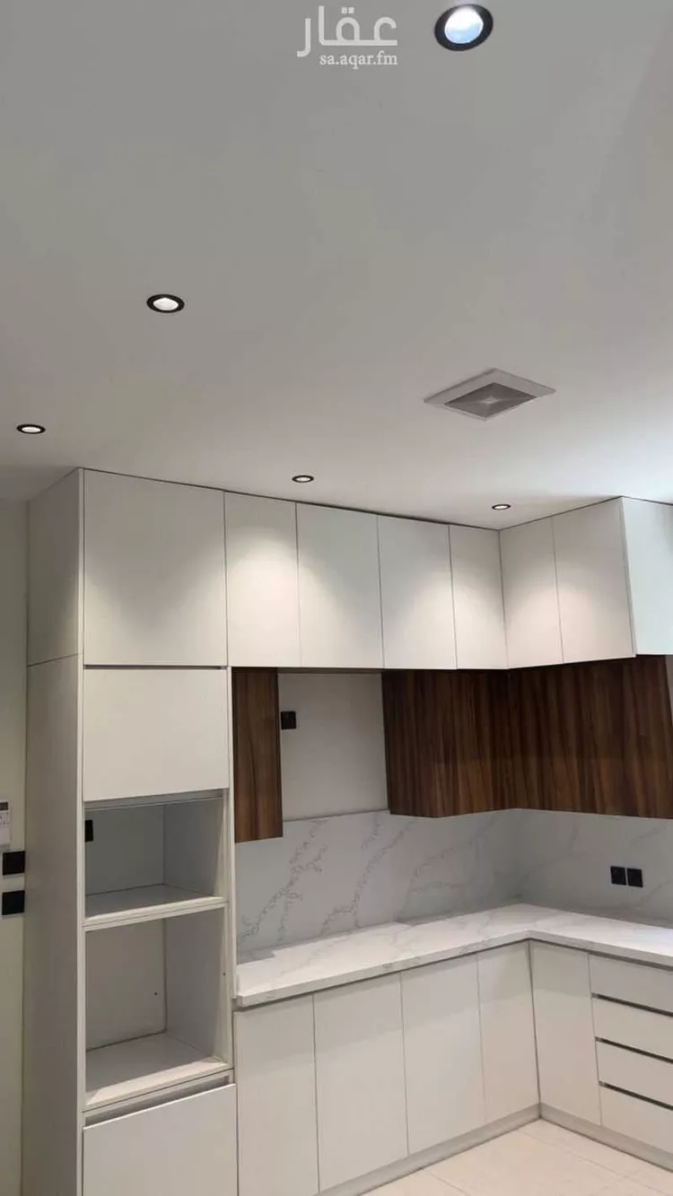 فيلا للبيع في شارع زيد بن موحان, حي السيف, مدينة الدمام, المنطقة الشرقية صورة 5