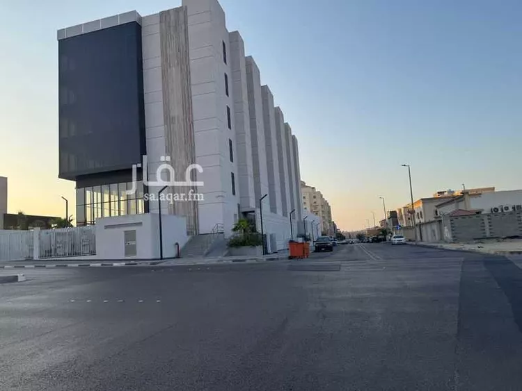 فيلا للبيع في شارع الأسد بن الكناني, مدينة الظهران, المنطقة الشرقية صورة 3