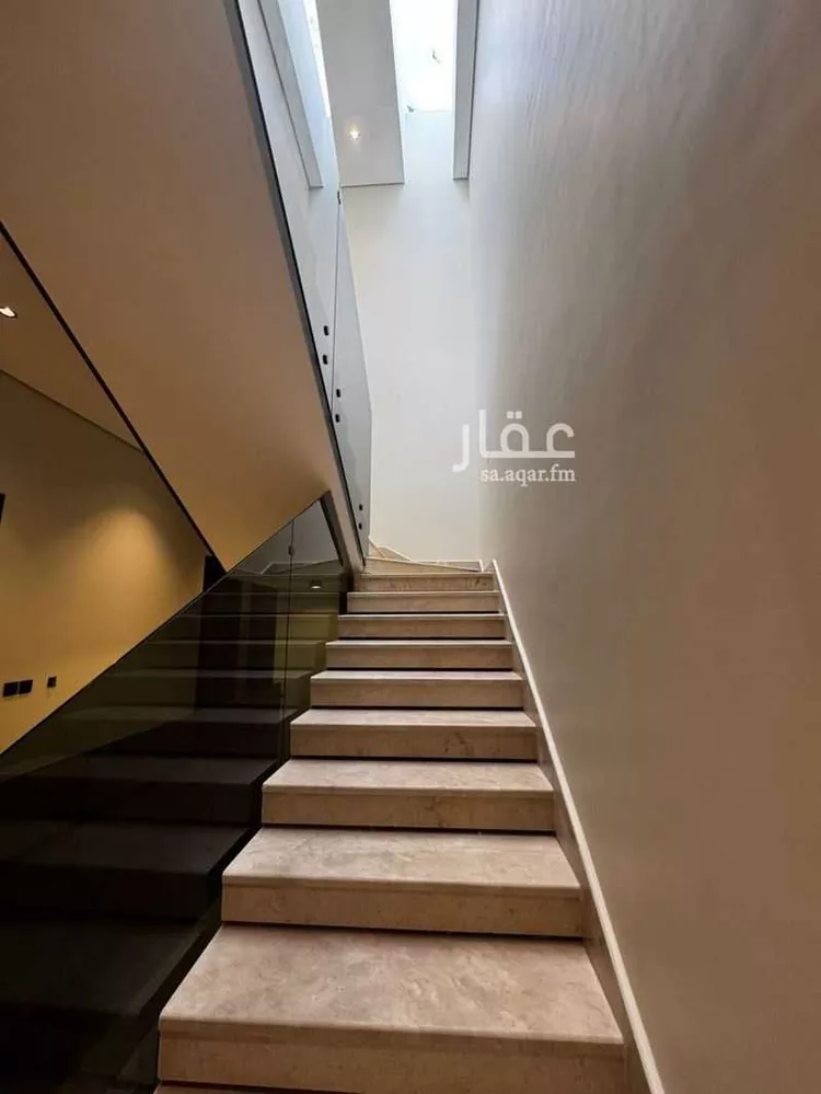 فيلا للبيع في شارع أبي القاسم الهاشمي, حي الروابي, مدينة الرياض, منطقة الرياض 12