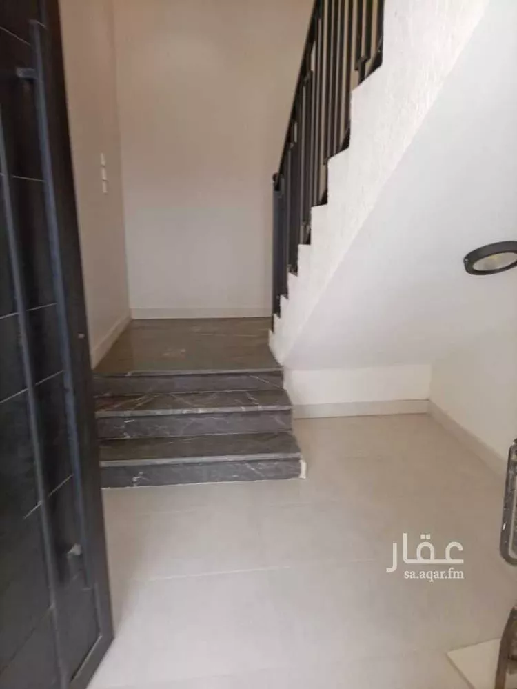 دور للبيع في شارع الشارع, حي غرناطة, مدينة خميس مشيط, منطقة عسير