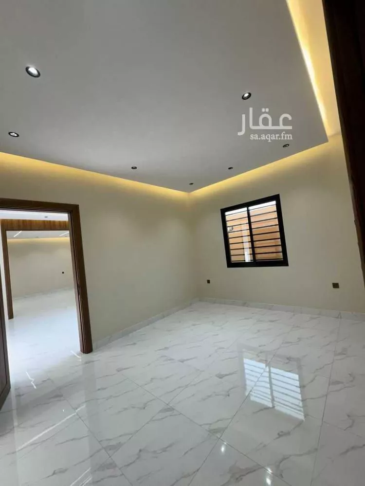 Floor for Sale in Khamis Mushait Al Moosa Subdivision 7