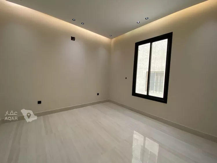 Floor for Sale in Riyadh Ash Sharq 4