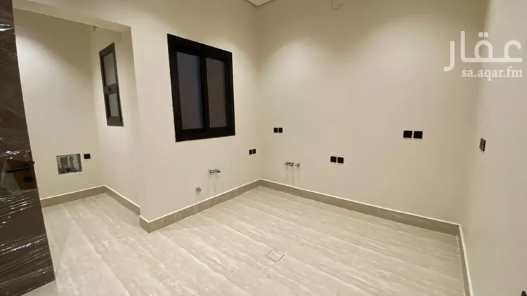 دور للبيع في شارع الحناية, حي اليرموك, مدينة الرياض, منطقة الرياض صورة 3