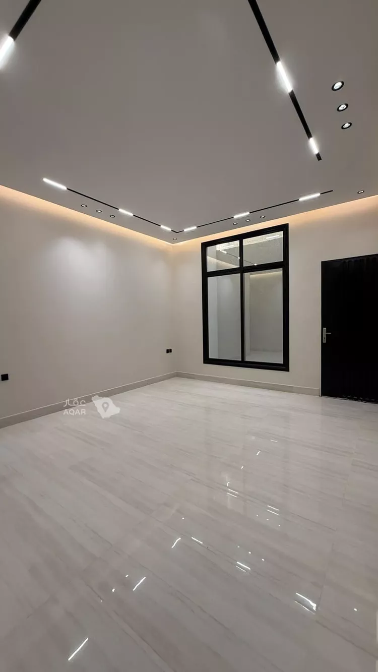 Floor for Sale in Riyadh Ash Sharq 3