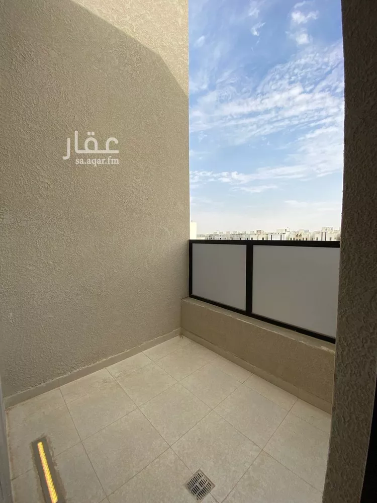 دور للبيع في شارع خريص, حي الجنادرية, مدينة الرياض, منطقة الرياض صورة 3