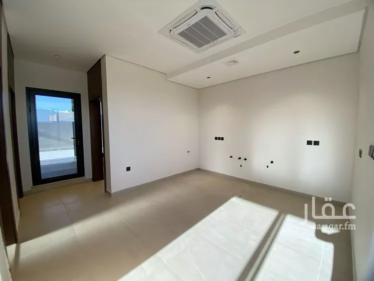 دور للبيع في شارع البتراء, حي الحمراء, مدينة الرياض, منطقة الرياض صورة 2