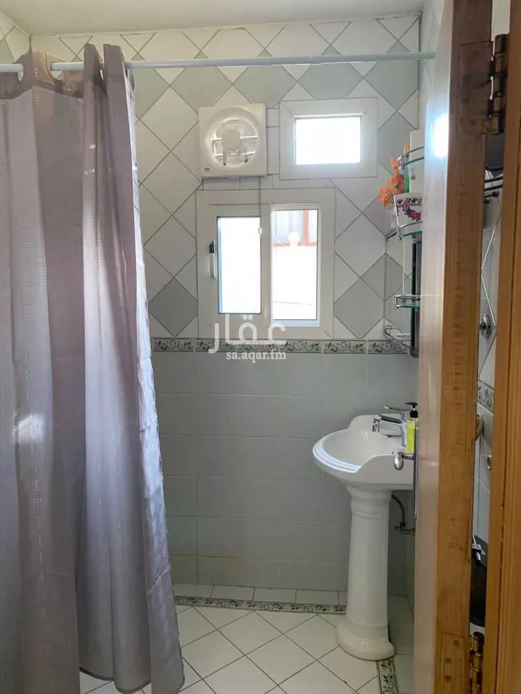 شقة للإيجار في شارع ابي جعفر بن ابي زيد ، حي ام الحمام الغربي ، الرياض ، منطقة الرياض صورة 2