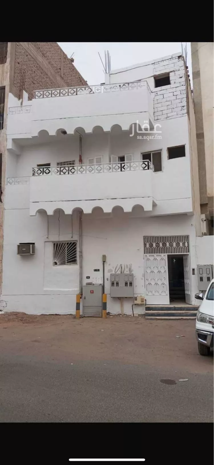 عمارة للبيع في شارع عبدالله ابن ثوب ، حي الاصيفرين ، المدينة المنورة ، منطقة المدينة المنورة