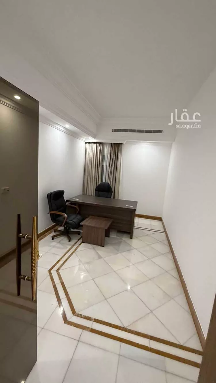 مكتب تجاري للإيجار في شارع حسين الشبكشي ، حي الحمراء ، جدة ، جدة صورة 3