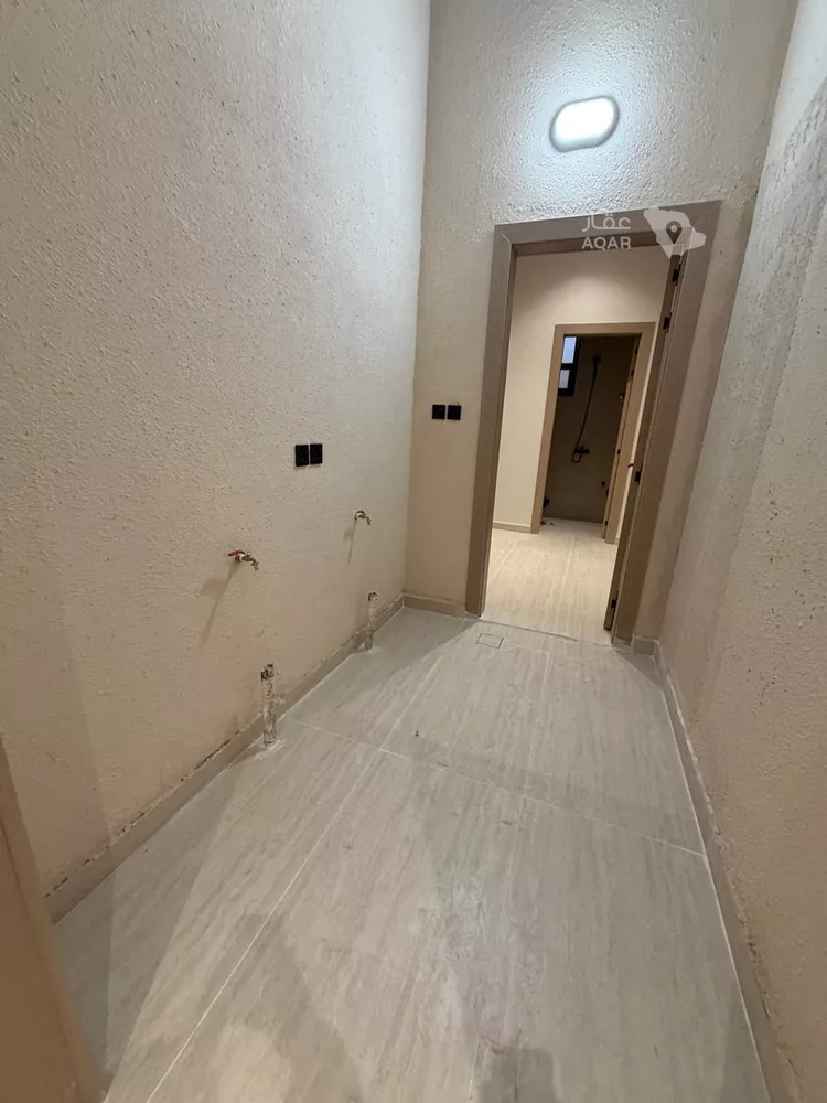 دور للبيع في شارع أحمد بن الجزري, حي البيان, مدينة الرياض, منطقة الرياض 24
