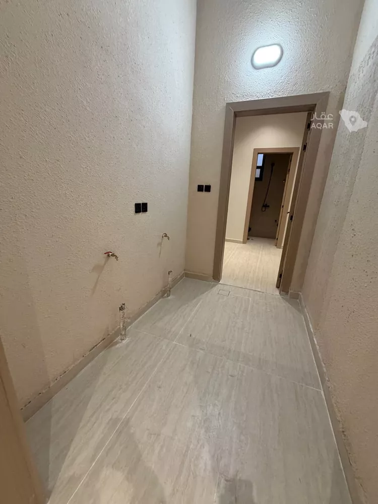 دور للبيع في شارع أحمد بن الجزري, حي البيان, مدينة الرياض, منطقة الرياض 13