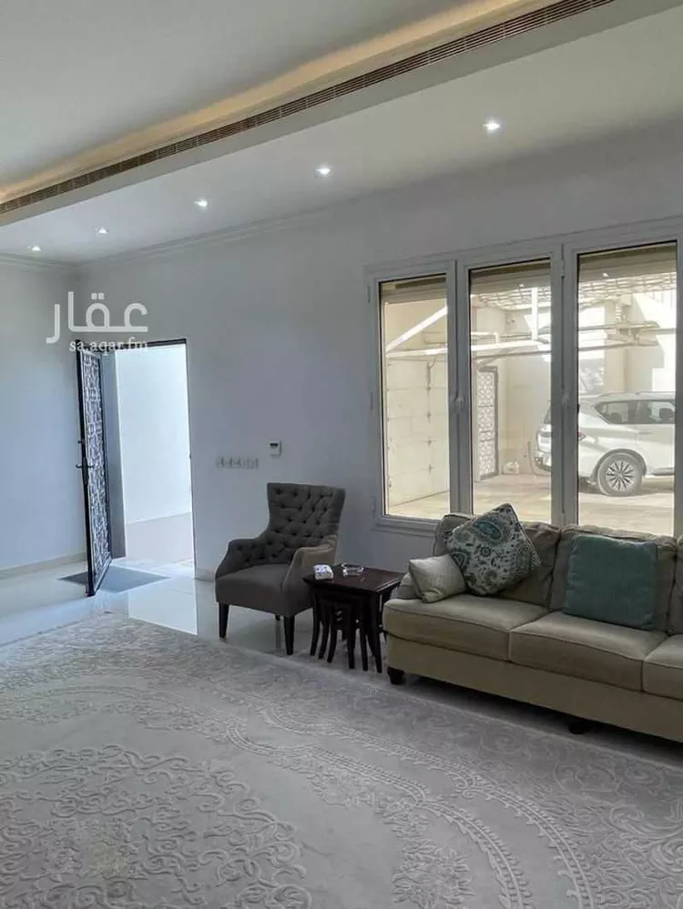 فيلا للبيع في شارع ابي القاسم الثمانيني, حي الرمال, مدينة الرياض, منطقة الرياض صورة 2