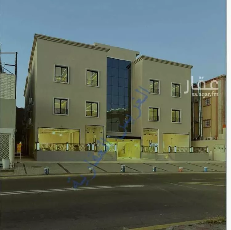 عمارة للإيجار في شارع 131 المروج, حي المروج, مدينة أبها, منطقة عسير