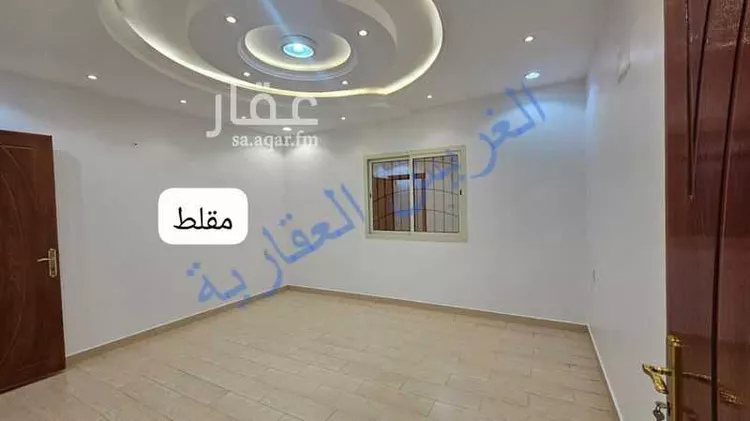 دور للبيع في شارع العدينة, حي الصفاء, مدينة أبها, منطقة عسير صورة 2