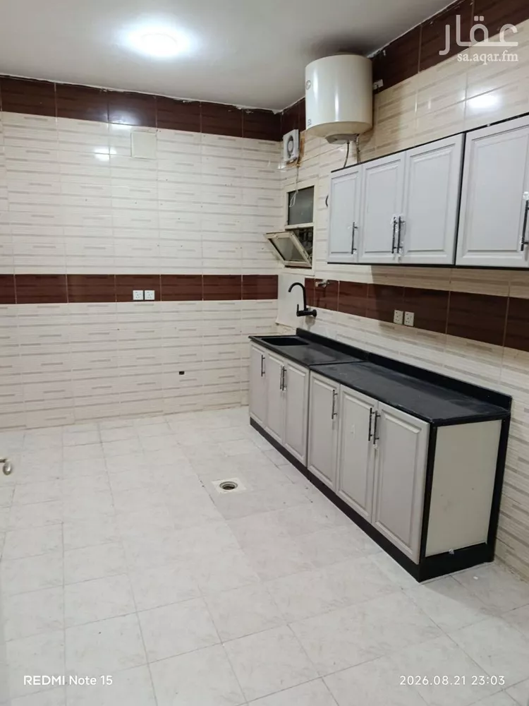 شقة للإيجار في شارع معاذ بن جبل, حي العزيزية, مدينة الرياض, منطقة الرياض 19
