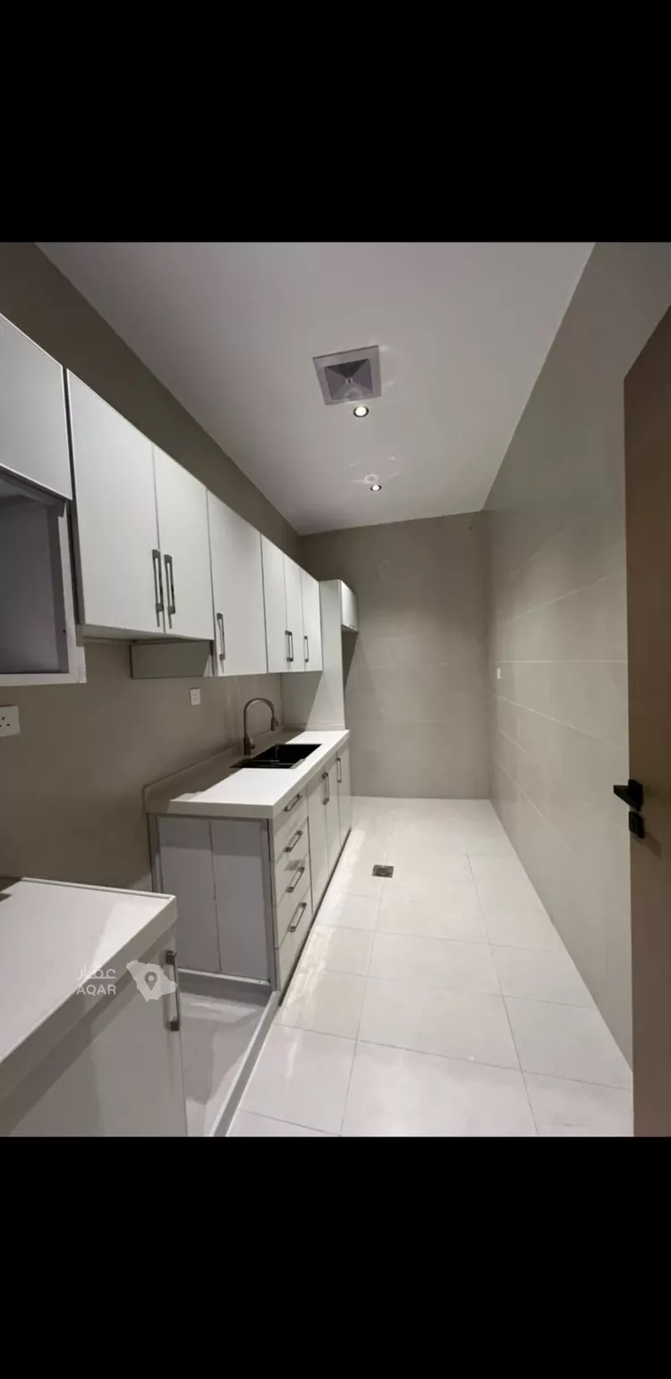 عمارة للبيع في شارع جديده عرعر, حي البوادي, مدينة جدة, منطقة مكة المكرمة 13