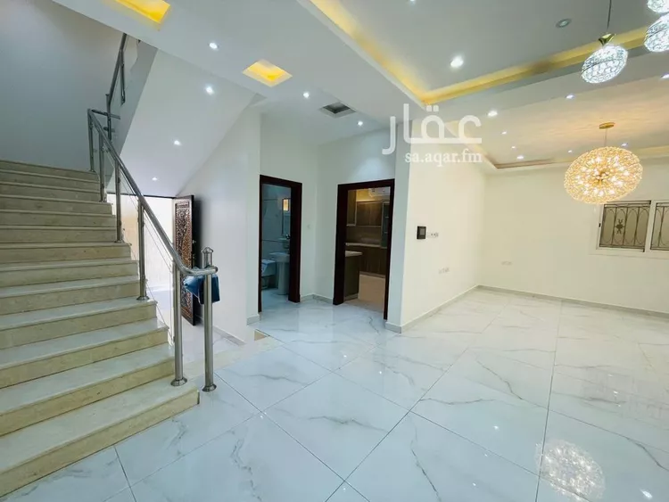 فيلا للإيجار في شارع رقم 345, حي الملقا, مدينة الرياض, منطقة الرياض صورة 2