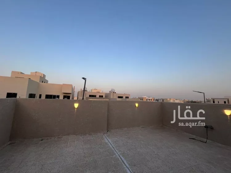 فيلا للبيع في شارع قطب الدين بن السلطان, حي المهدية, مدينة الرياض, منطقة الرياض 30
