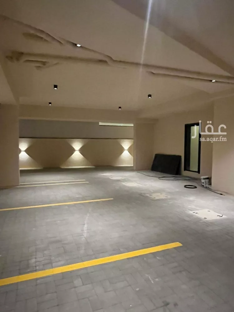 عمارة للبيع في شارع أبي عروة, حي المهدية, مدينة الرياض, منطقة الرياض صورة 4