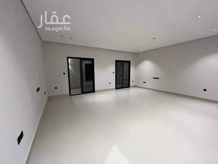 شقة للبيع في شارع ابي الشيخ الاصبهاني, حي المهدية, مدينة الرياض, منطقة الرياض 15