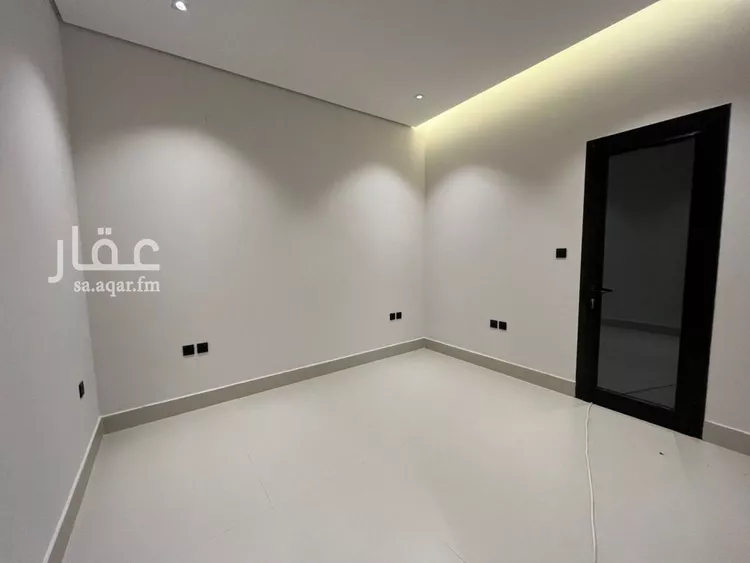 شقة للبيع في شارع ابي الشيخ الاصبهاني, حي المهدية, مدينة الرياض, منطقة الرياض 28