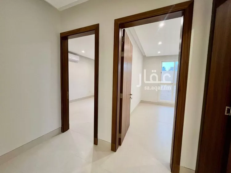عمارة للبيع في شارع أبي عروة, حي المهدية, مدينة الرياض, منطقة الرياض 14