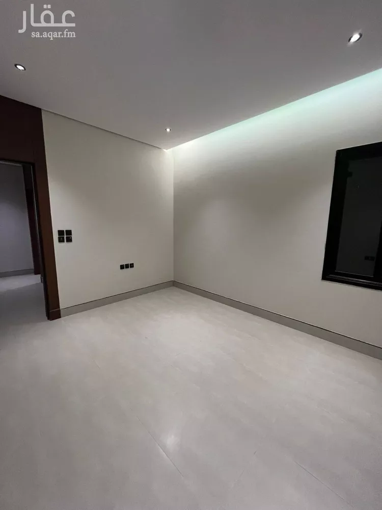 شقة للبيع في شارع عبداللطيف بن المبارك, حي المهدية, مدينة الرياض, منطقة الرياض 18