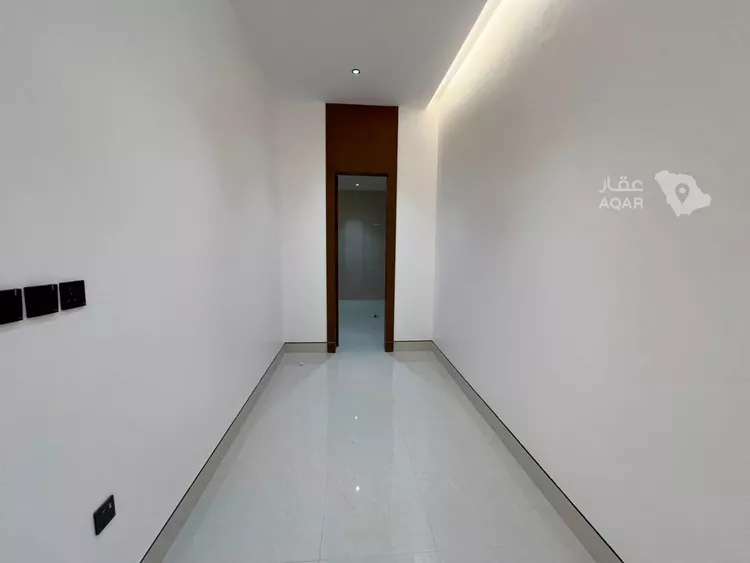 فيلا للبيع في شارع مليح بن طريف, حي المهدية, مدينة الرياض, منطقة الرياض 24