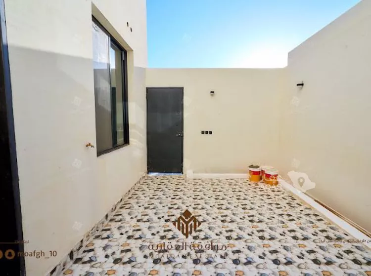 Villa for Sale in Riyadh Al Mahdiyah 4