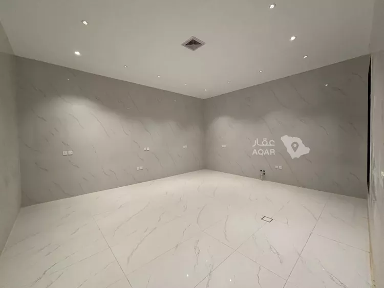 Villa for Sale in Riyadh Al Mahdiyah 15
