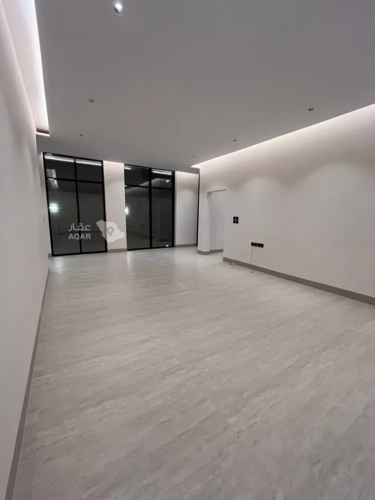 Villa for Sale in Riyadh Al Mahdiyah 10