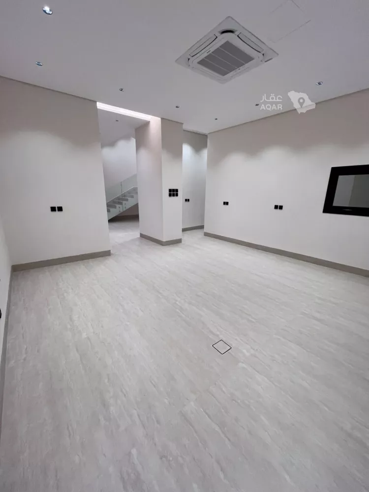 Villa for Sale in Riyadh Al Mahdiyah 18