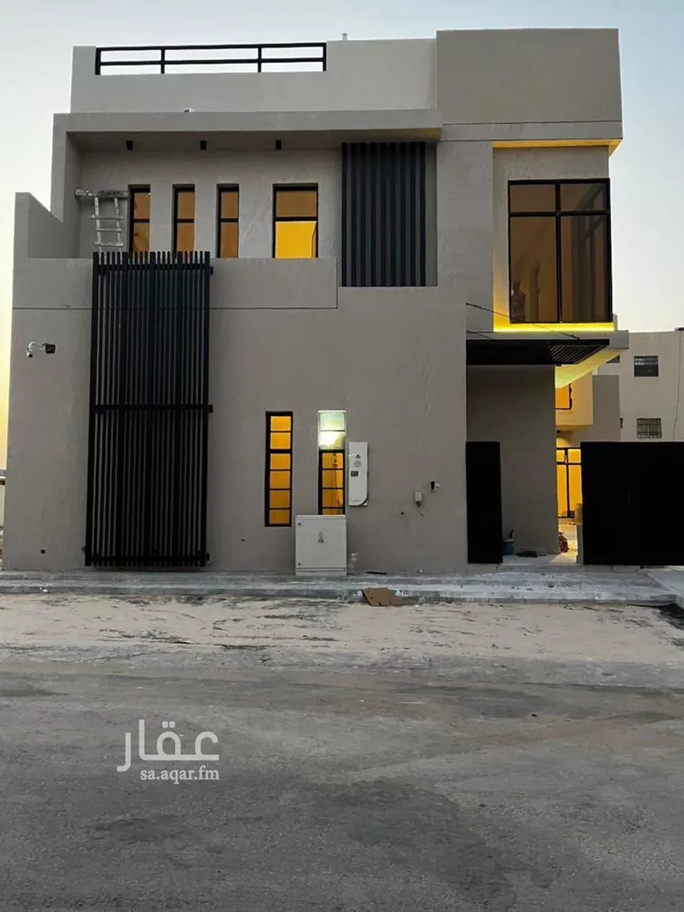 فيلا للبيع في صورة 3