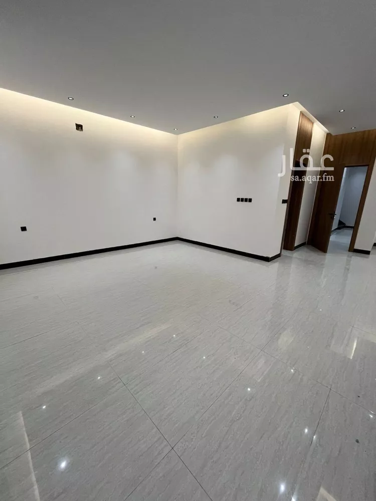 فيلا للبيع في شارع أبي العباس الصقلي, حي المهدية, مدينة الرياض, منطقة الرياض صورة 5