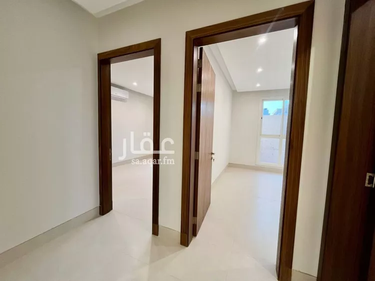 عمارة للبيع في شارع أبي عروة, حي المهدية, مدينة الرياض, منطقة الرياض 30