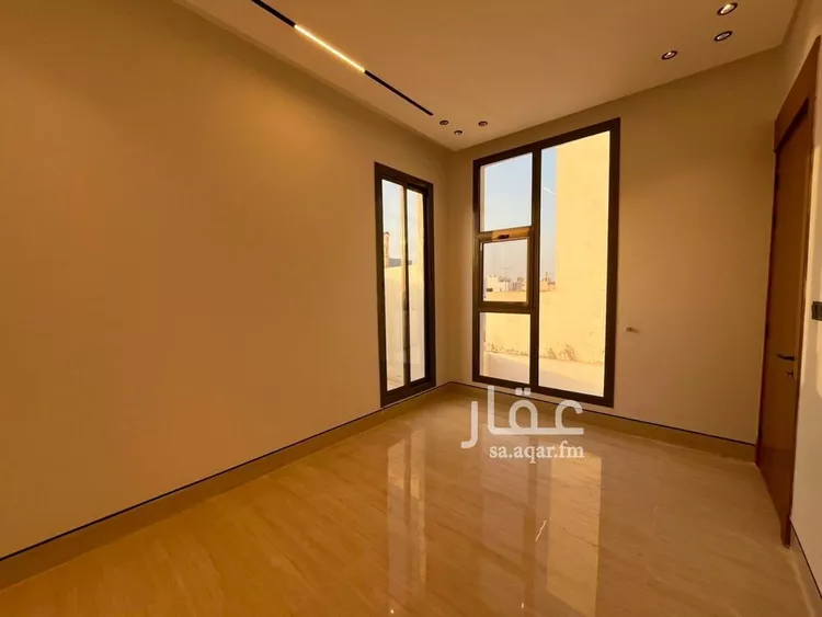 Villa for Sale in Riyadh Al Mahdiyah 18